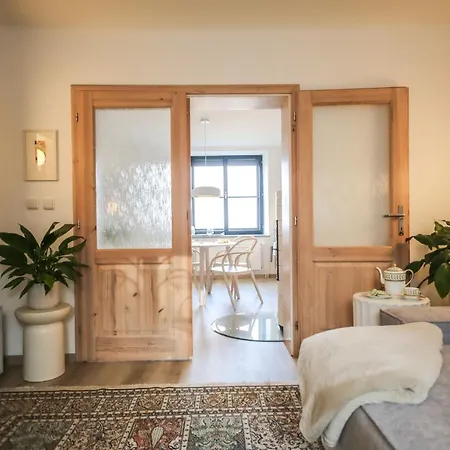 Castle-view Retreat In